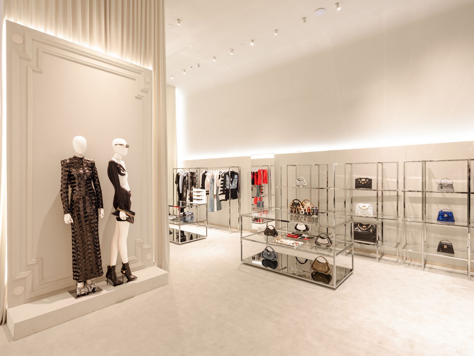 balmain-paris-miami-design-district